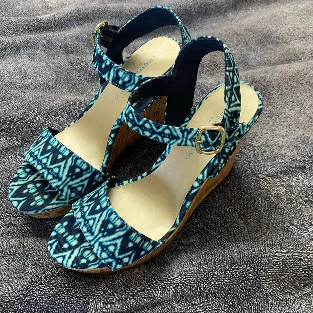 Christian Siriano‎ Women's Blue and Turquoise Patterned Sandals SZ 8 1/2